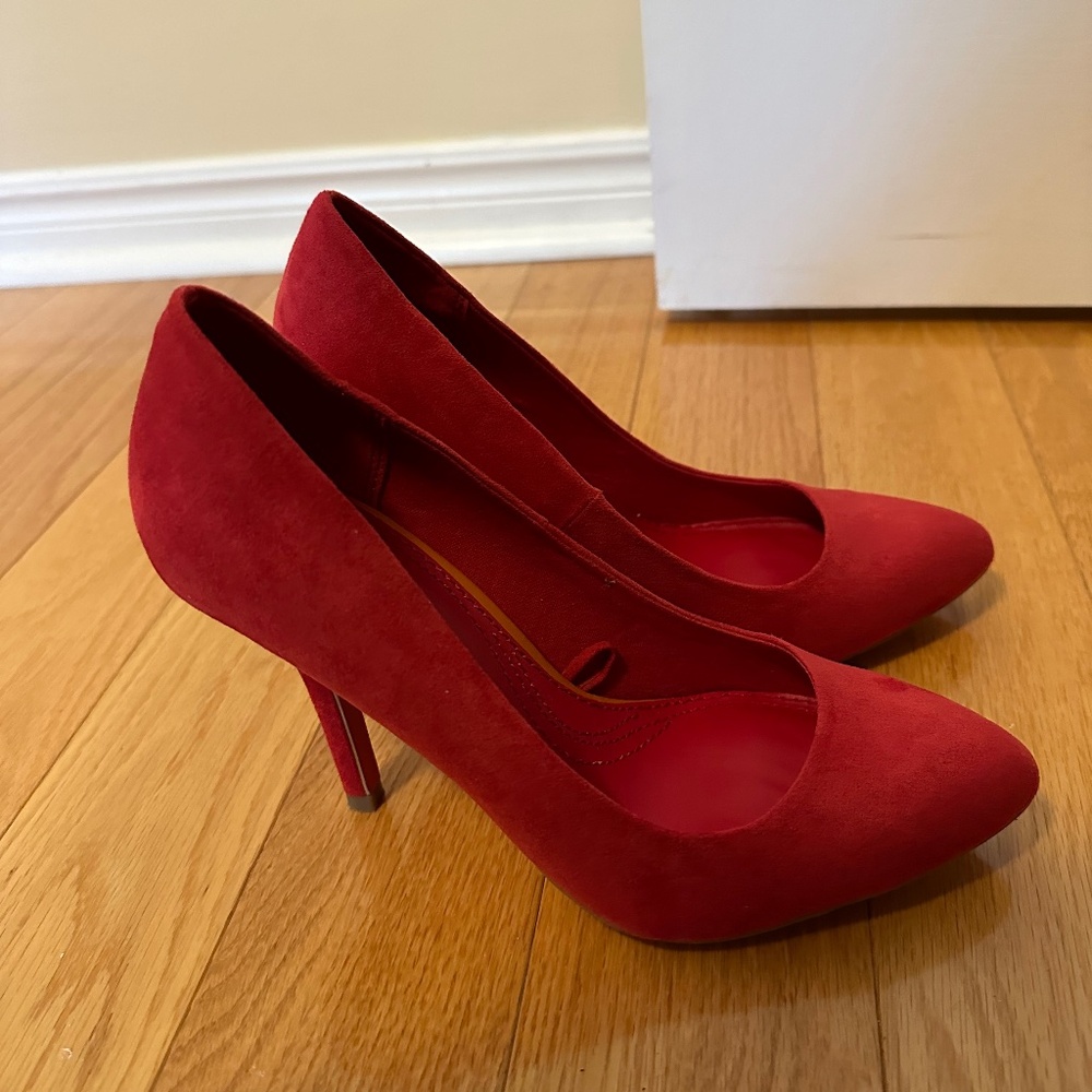 Zara Trafaluc red heels